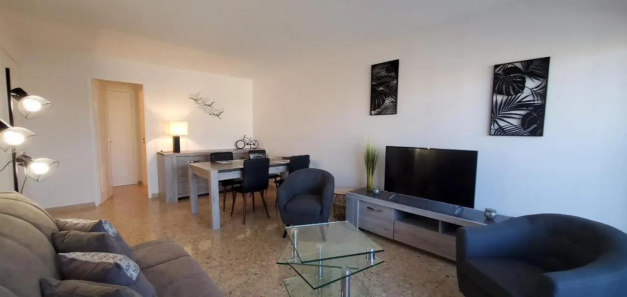 Frejus Plage T1 35M2, Climatise, 2 Personnes, Apartment 0*,  France