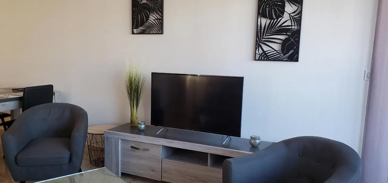 Frejus Plage T1 35M2, Climatise, 2 Personnes, Apartment