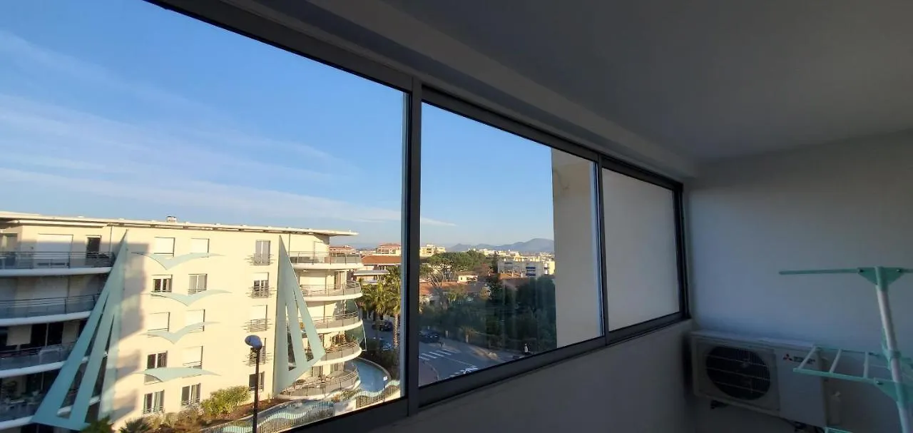 Frejus Plage T1 35M2, Climatise, 2 Personnes, Apartment